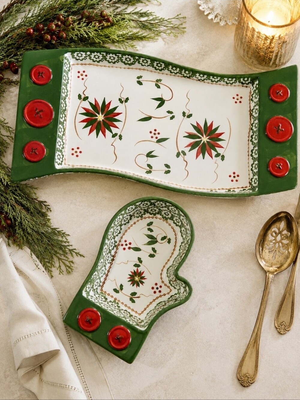 Temp-tations Old World Poinsettia Scarf Tray Mitten Baker Christmas HTF